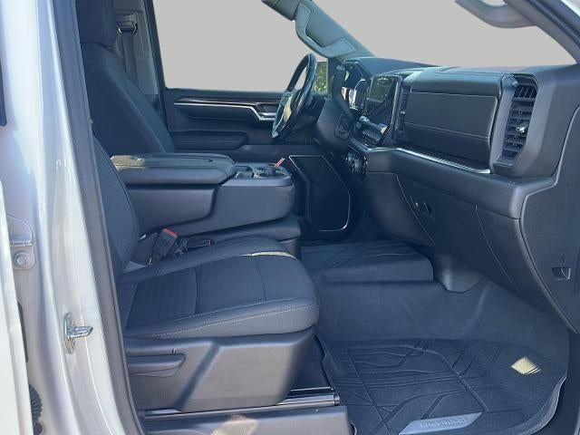 2022 Chevrolet Silverado 1500 4WD Crew Cab 147 LT w/2FL