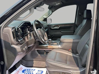 2024 Chevrolet Silverado 1500 4WD Crew Cab 147 RST