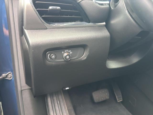 2023 Chevrolet Traverse AWD 4dr LT Cloth w/1LT
