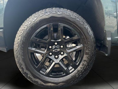 2025 Chevrolet Silverado 1500 4WD Crew Cab 147 Custom Trail Boss