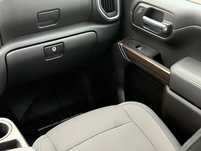 2019 Chevrolet Silverado 1500 4WD Crew Cab 147 RST