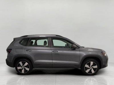 2026 Volkswagen Taos S 4MOTION