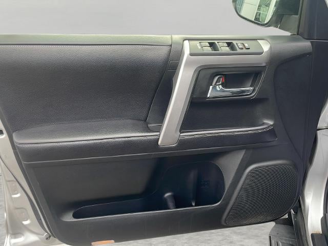 2017 Toyota 4Runner SR5 4WD