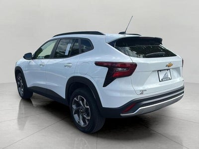 2025 Chevrolet Trax FWD 4dr LT