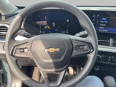 2025 Chevrolet Trax FWD 4dr LT